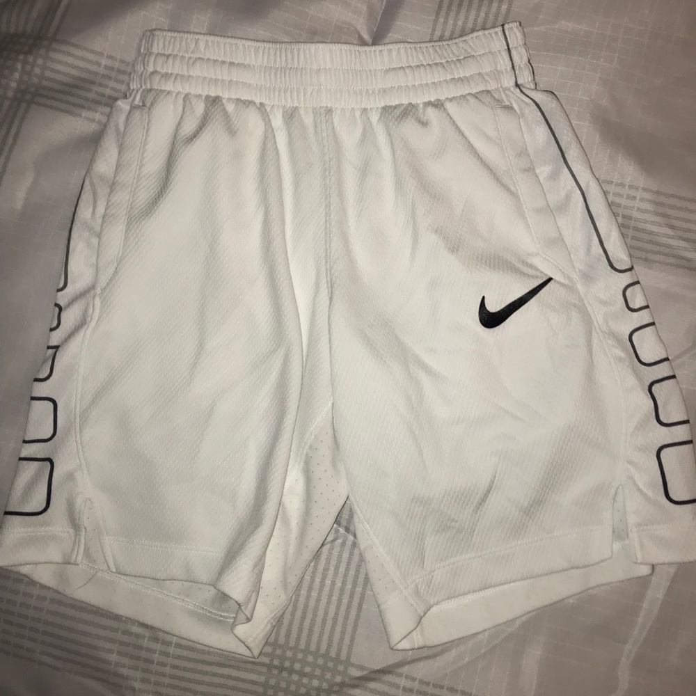 White Basketball Shorts Nike (Boys and Girls) NEW!